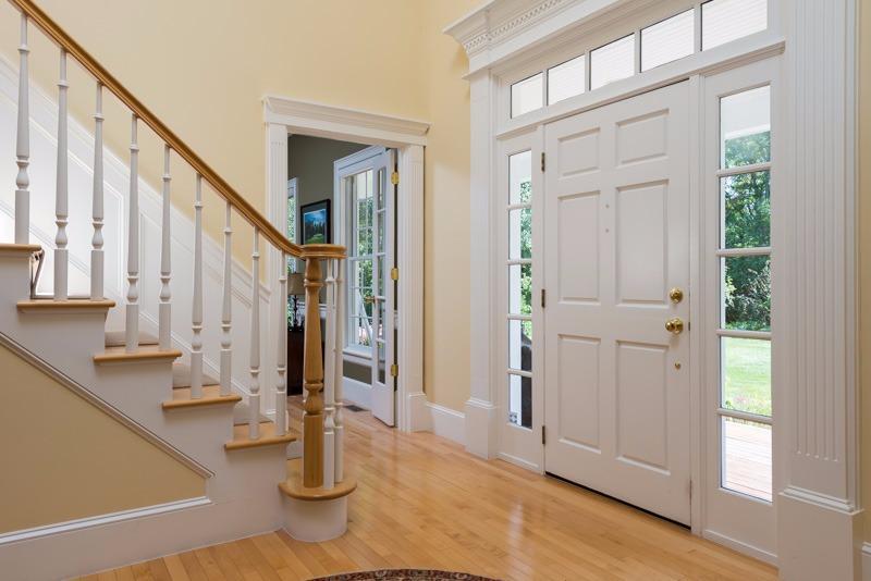 80 Seapuit Road Osterville, MA 02655 - Photo 5 of 26 Entryway
