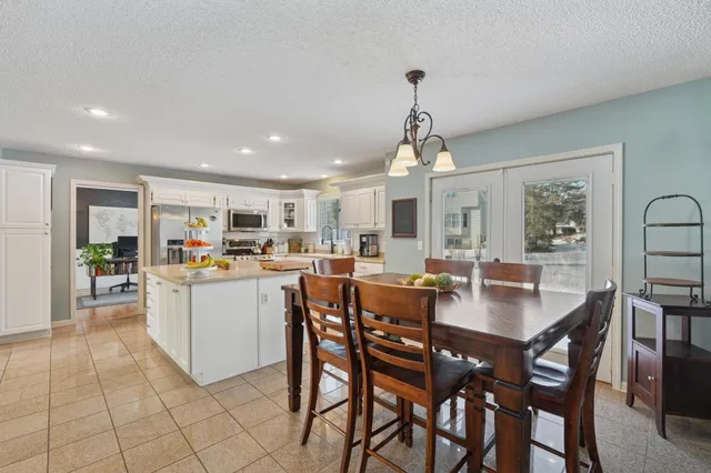 $596,600 | 1024 Tamberwood Trail, Woodbury, MN 55125