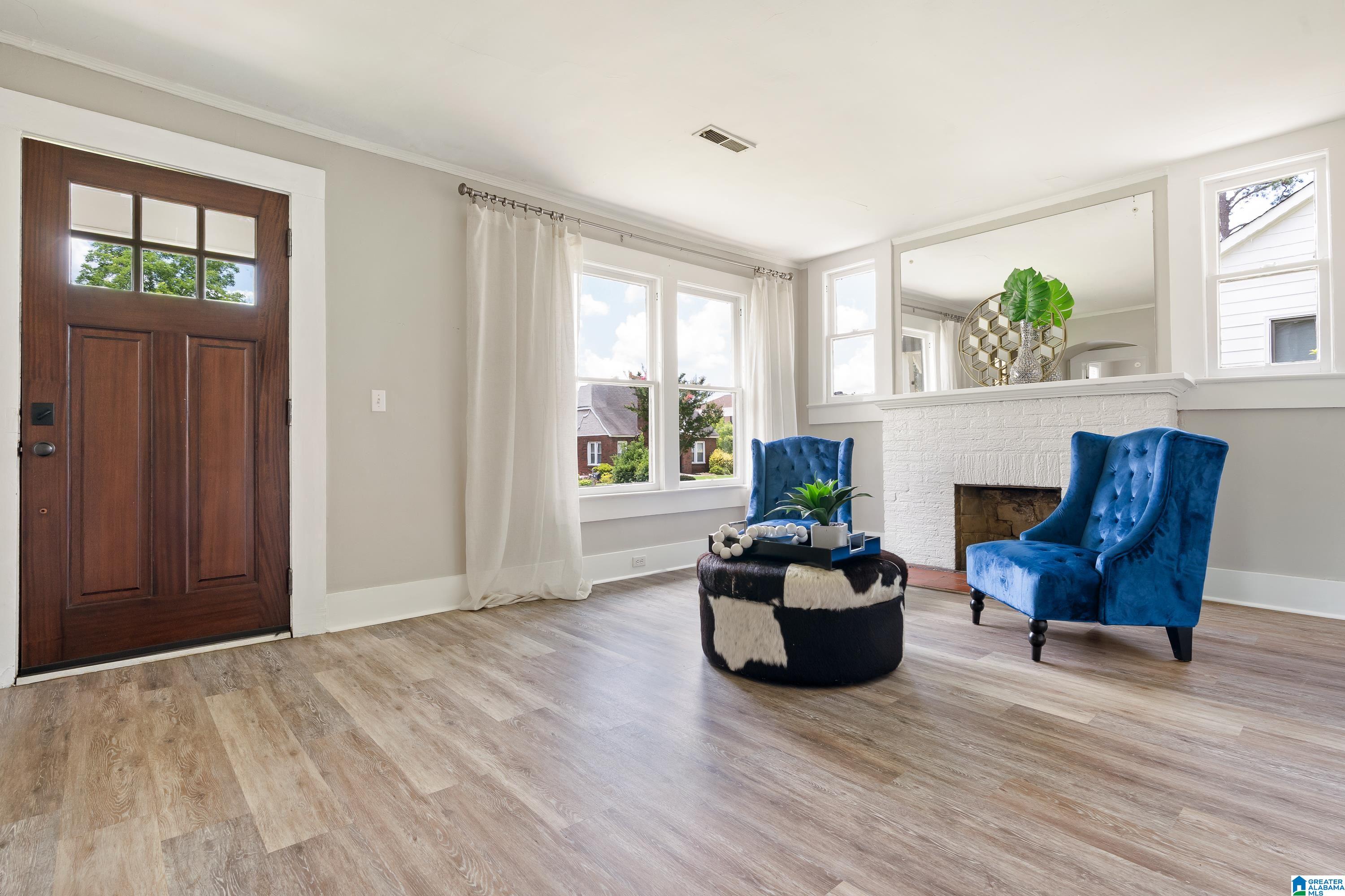 1214 Irving Road Birmingham, AL 35209 - Photo 4 of 31 Gallery Image 4