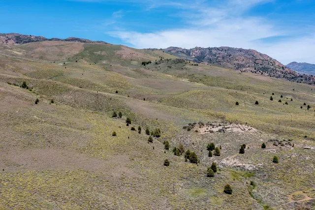 $600,000 | 395 Bridgeport Ca, Unit 40, Bridgeport, CA 93517