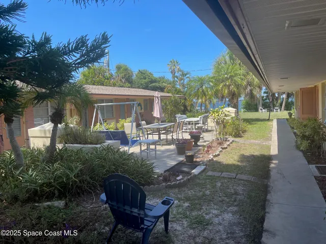 $1,000 | 2095 Pineapple Avenue, Unit 1, Melbourne, FL 32935