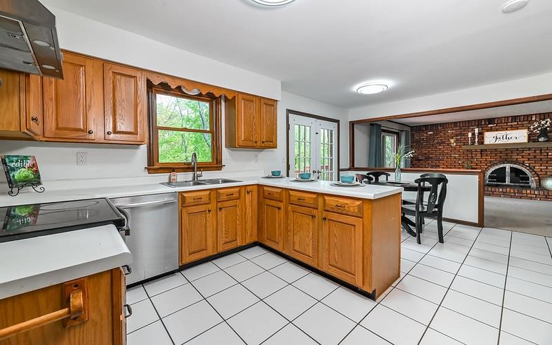 3820 Grove Road Gibsonia, PA 15044 - Photo 16 of 34 Gallery Image 16