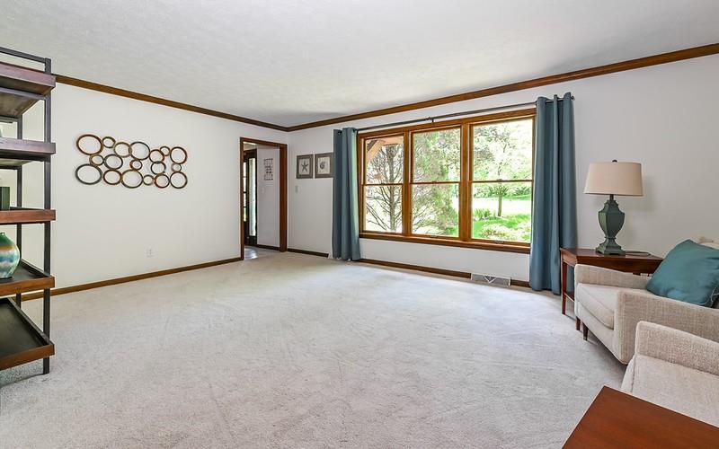 3820 Grove Road Gibsonia, PA 15044 - Photo 9 of 34 Gallery Image 9