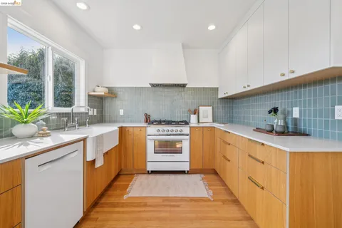 $995,000 | 737 Cary Drive, San Leandro, CA 94577