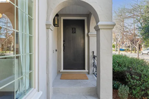 $995,000 | 737 Cary Drive, San Leandro, CA 94577