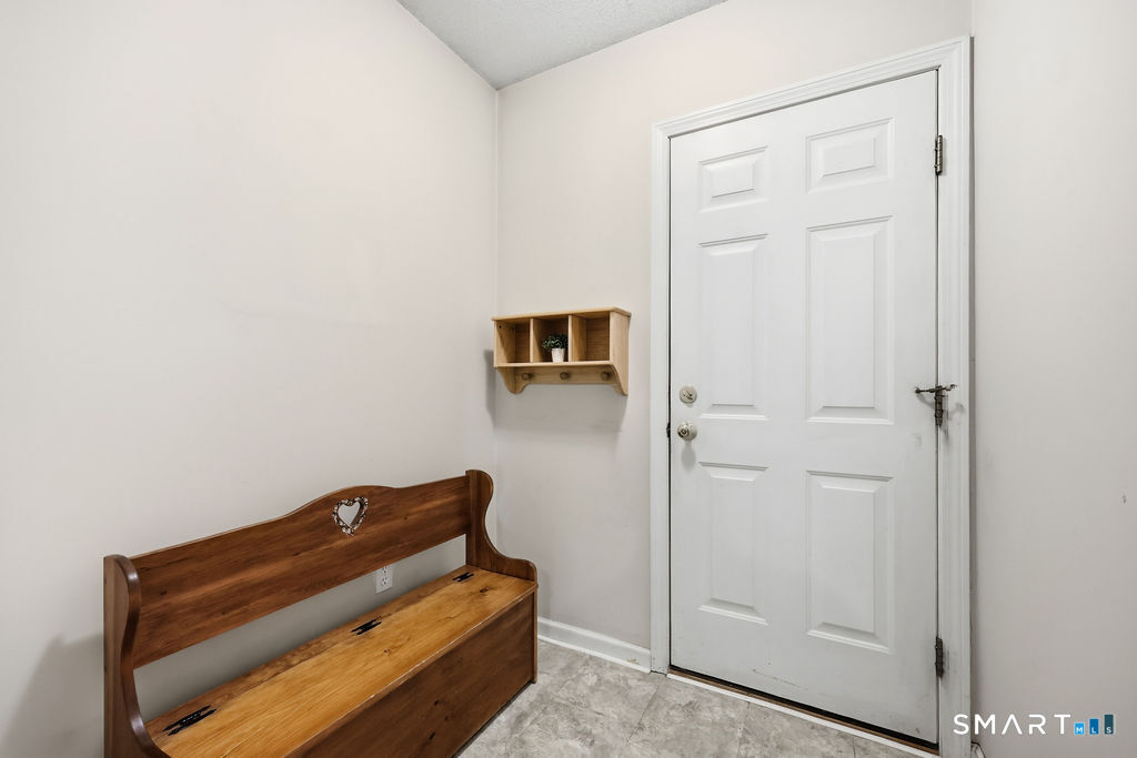 212 Martin Road Hebron, CT 06248 - Photo 16 of 36 Gallery Image 16