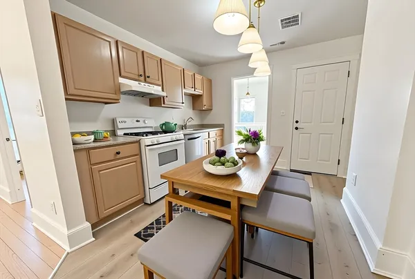 $2,900 | 9-11 Richardson Street, Unit 3, Malden, MA 02148