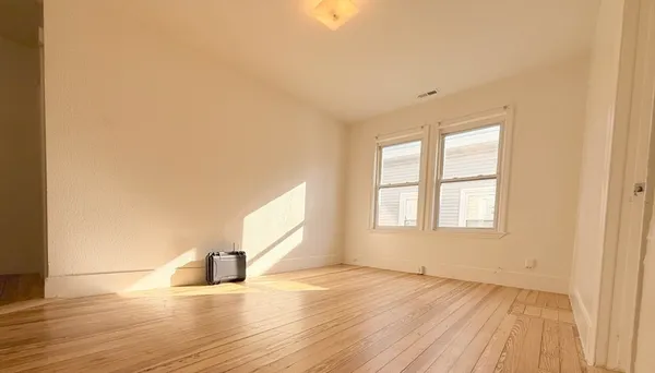 $2,900 | 9-11 Richardson Street, Unit 3, Malden, MA 02148