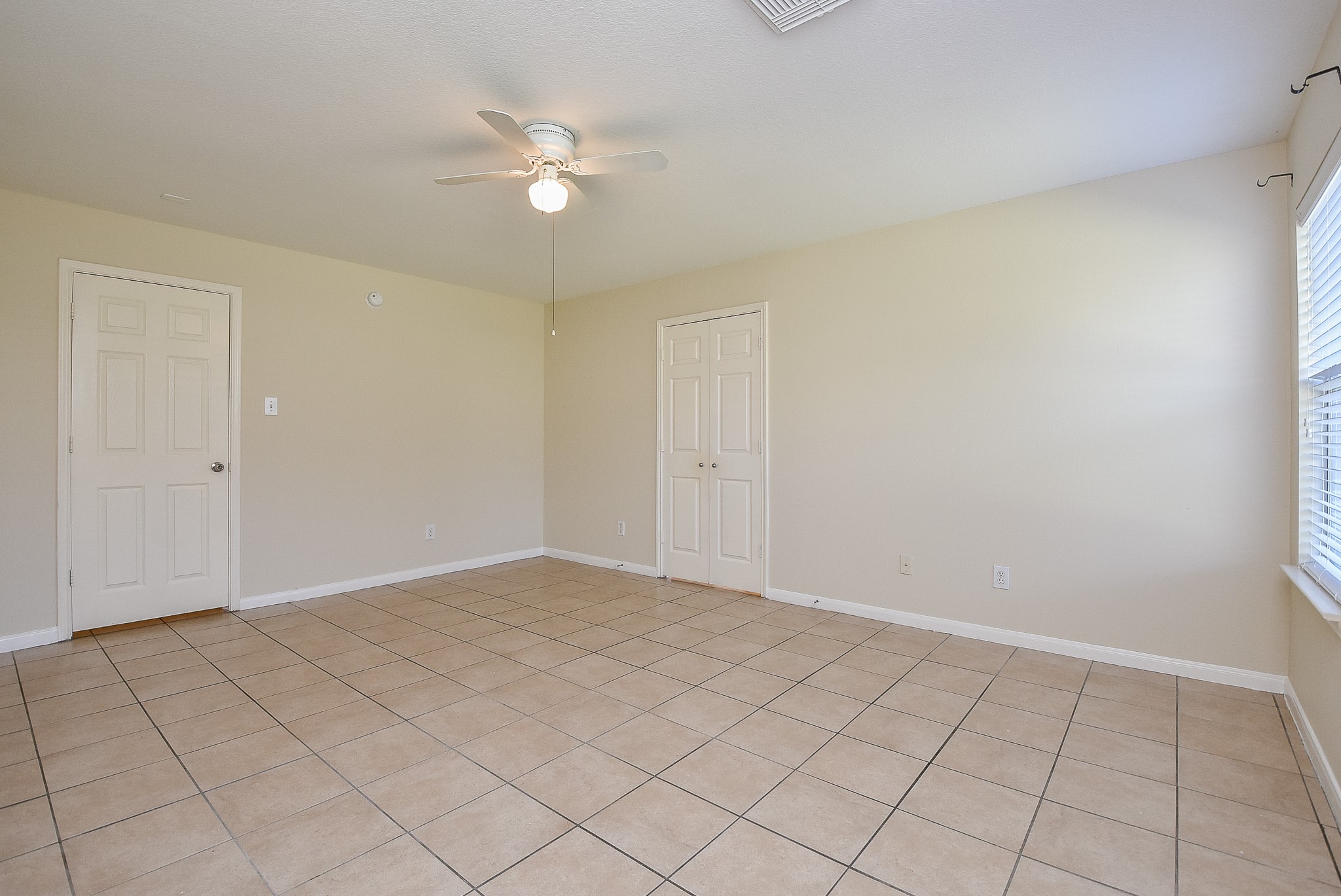 23527 Maple View Drive Spring, TX 77373 - Photo 10 of 25 a view of an empty room