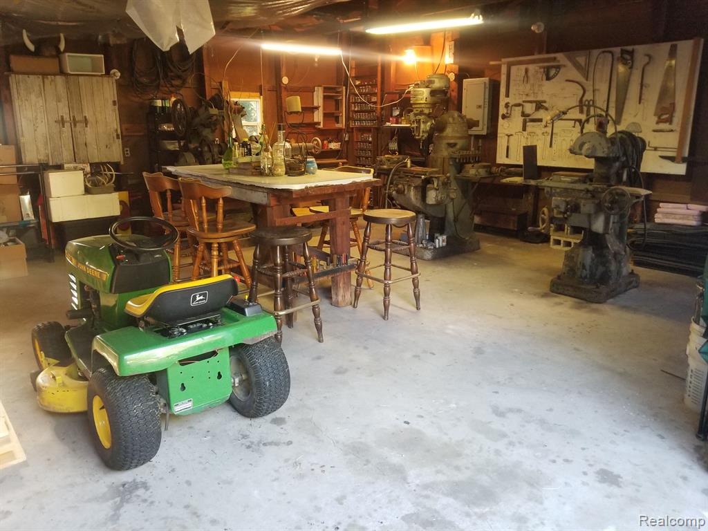 13305 Snell Road Maybee, MI 48159 - Photo 23 of 25