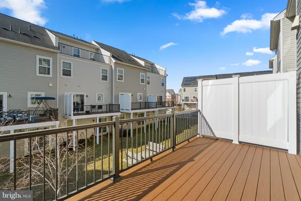 a house view with a outdoor space