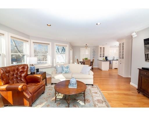 236 Salem End Road Framingham, MA 01702 - Photo 8 of 28 Gallery Image 8