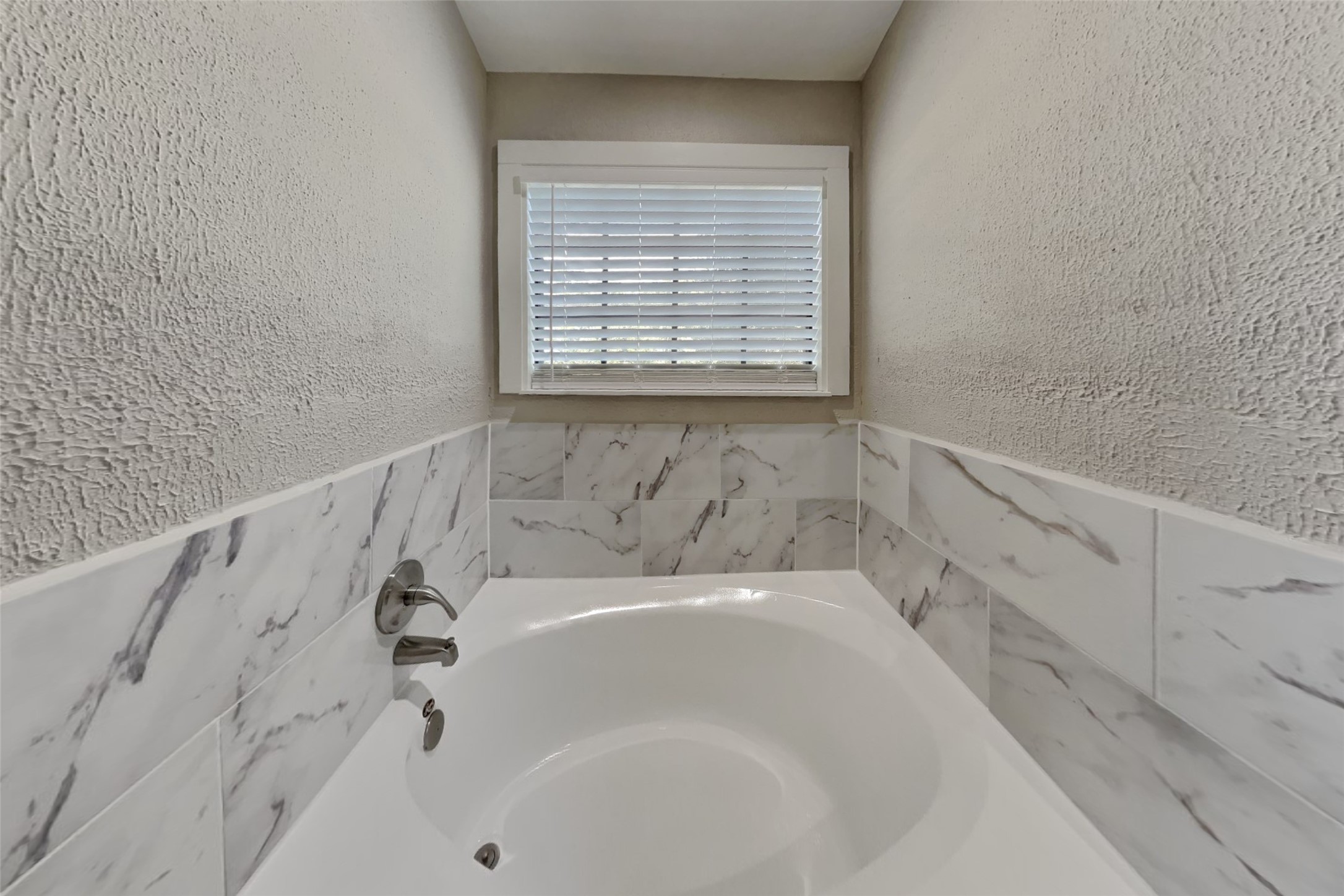 3515 Timothy Lane Richmond, TX 77406 - Photo 10 of 23