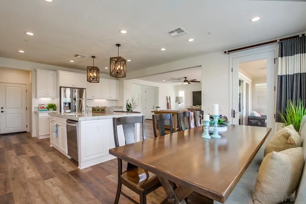 15878 Sarah Ridge Road San Diego, CA 92127 - Photo 8 of 24 Gallery Image 8
