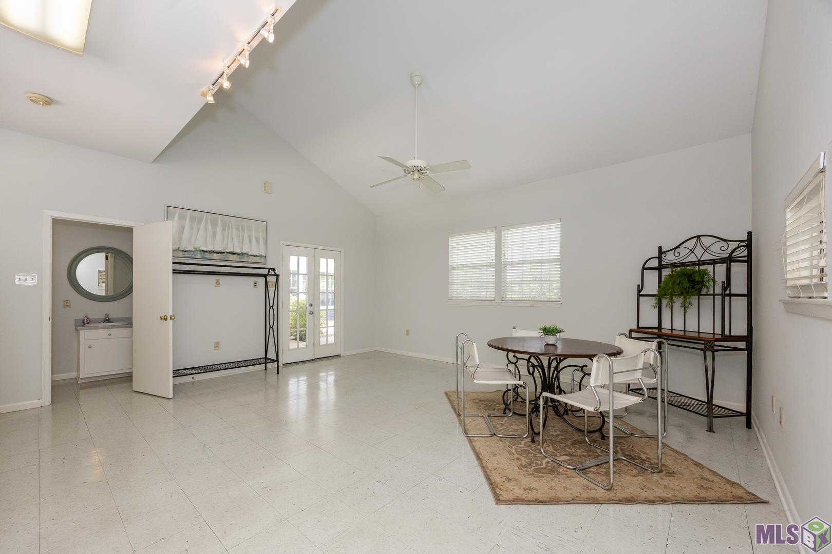 8675 West Fairway Drive Baton Rouge, LA 70809 - Photo 6 of 45