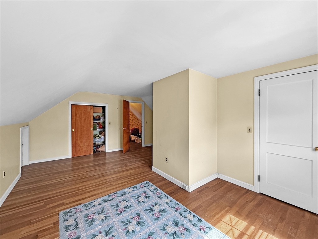 8 Thorndike Road Wakefield, MA 01880 - Photo 26 of 39 Gallery Image 26
