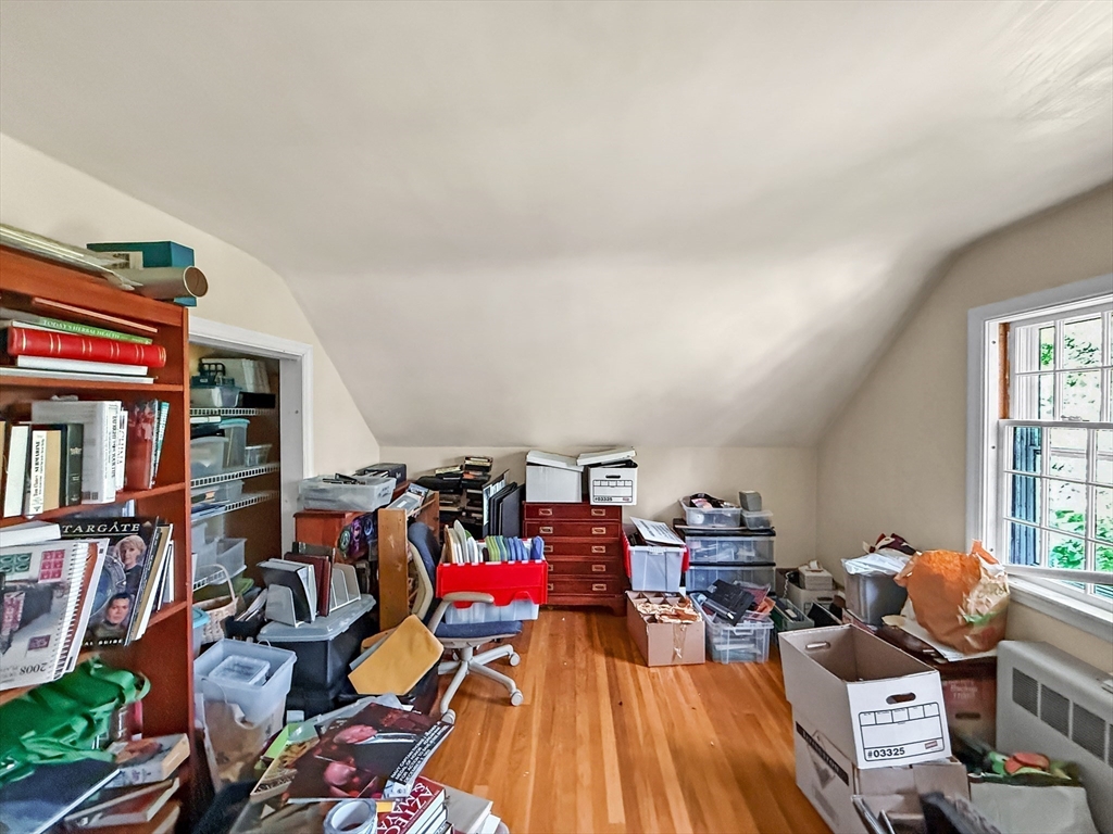 8 Thorndike Road Wakefield, MA 01880 - Photo 28 of 39 Gallery Image 28