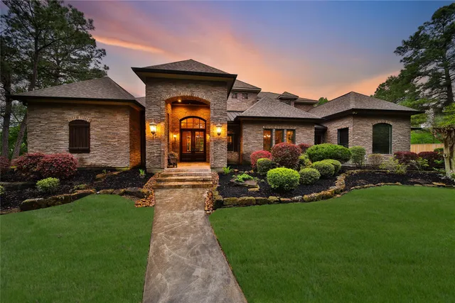 $1,900,000 | 6803 Star Ledge Court, Spring, TX 77389