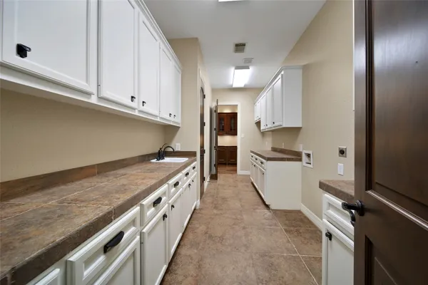 $1,800,000 | 6803 Star Ledge Court, Spring, TX 77389