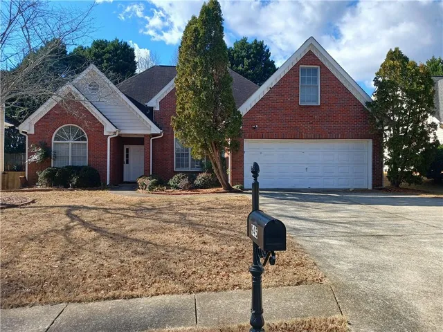 $2,400 | 945 Common Oak Place, Lawrenceville, GA 30045