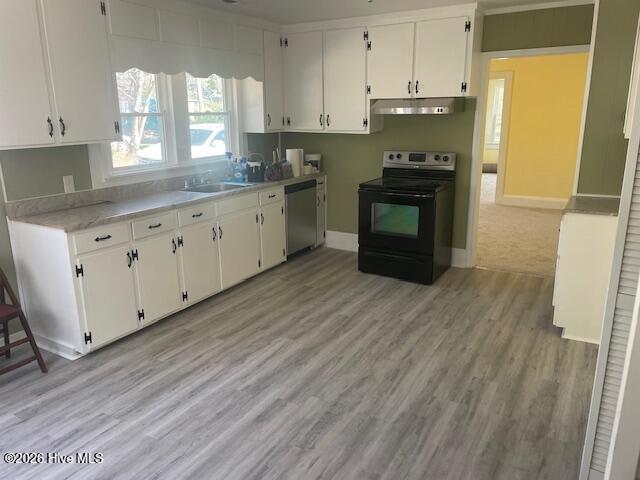 203 Allen Street Elizabethtown, NC 28337 - Photo 10 of 17 Kitchen