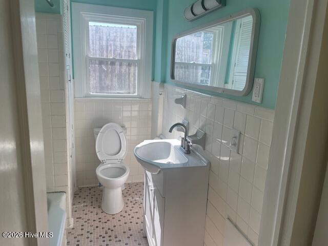 203 Allen Street Elizabethtown, NC 28337 - Photo 13 of 17 Downstairs bath