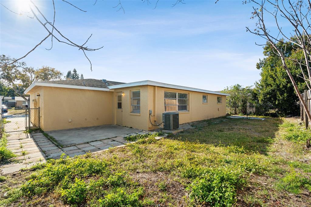 5054 School Road New Port Richey, FL 34653 - Photo 32 of 42