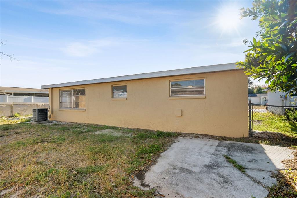 5054 School Road New Port Richey, FL 34653 - Photo 34 of 42