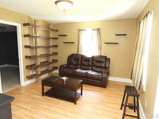 10713 Old Stage Road Raleigh, NC 27603 - Photo 3 of 17