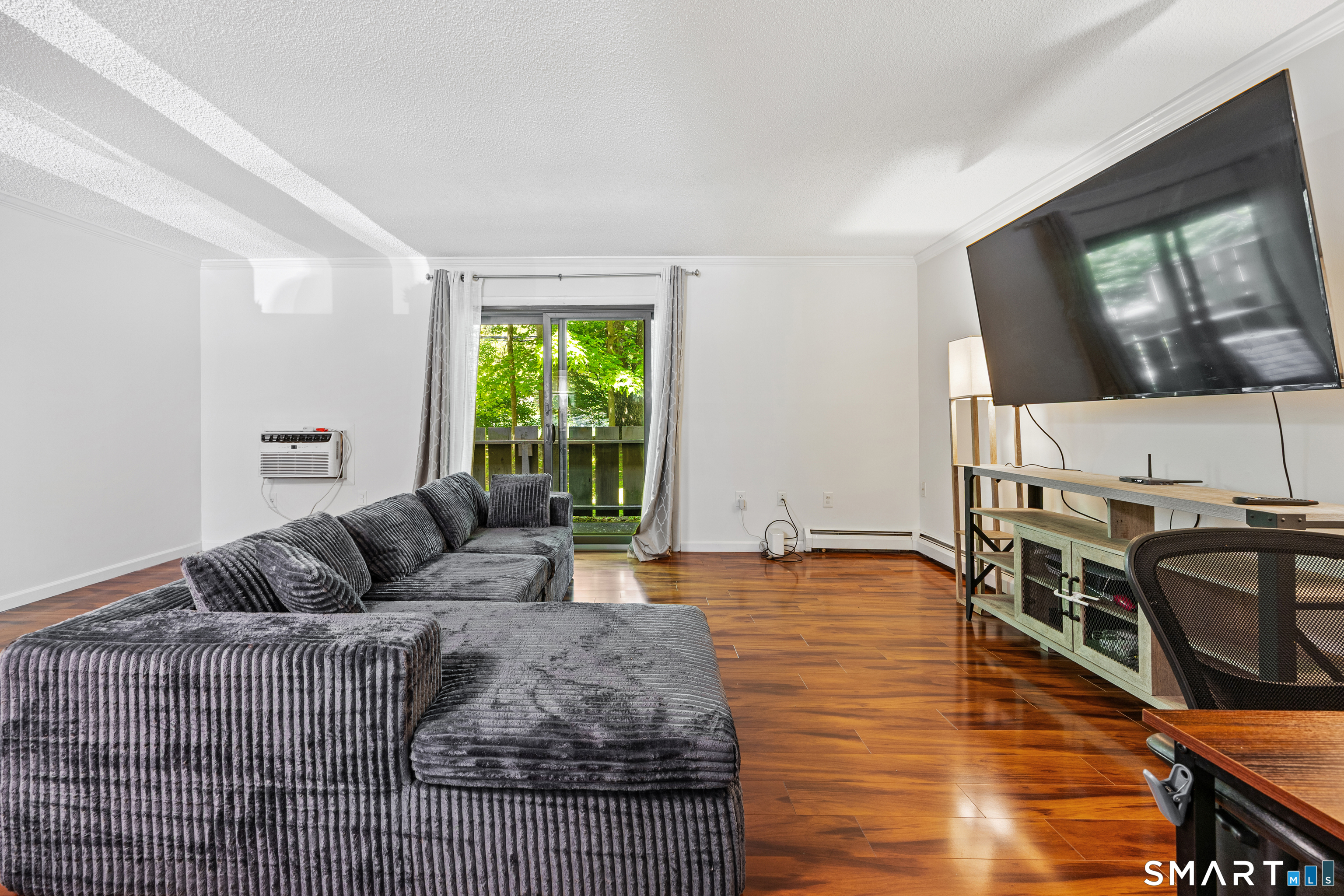 7 Sutton Place, Unit 7 Bloomfield, CT 06002 - Photo 11 of 25