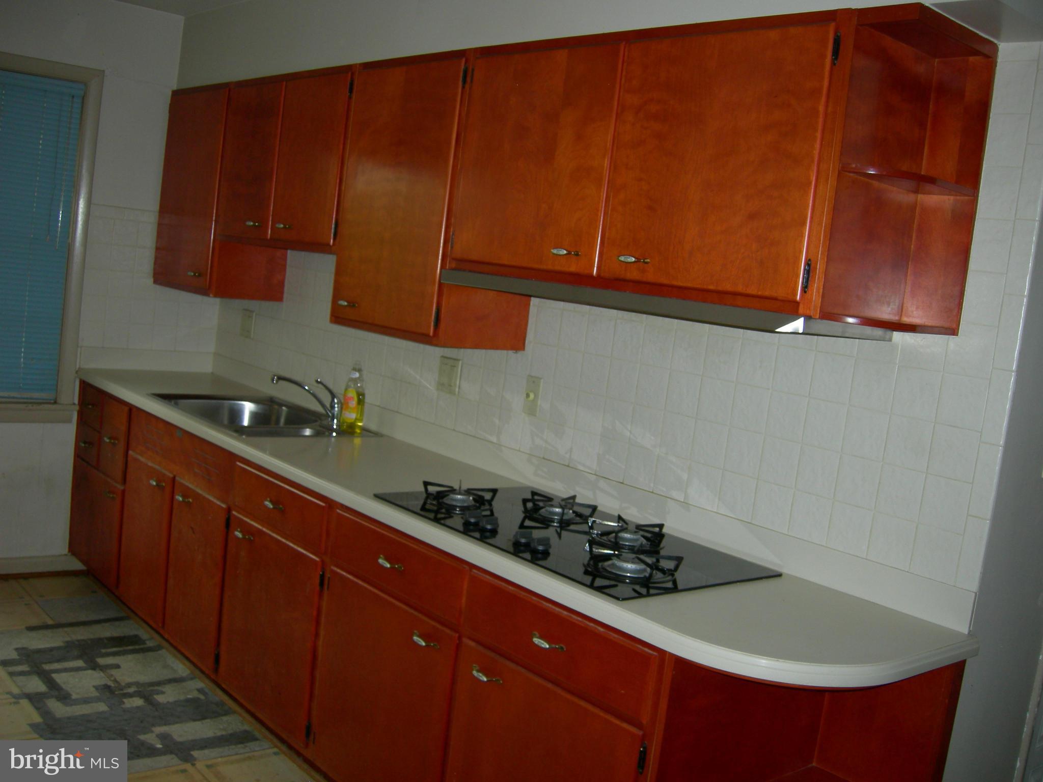 4711 Edgewood Road College Park, MD 20740 - Photo 5 of 23 Kitchen