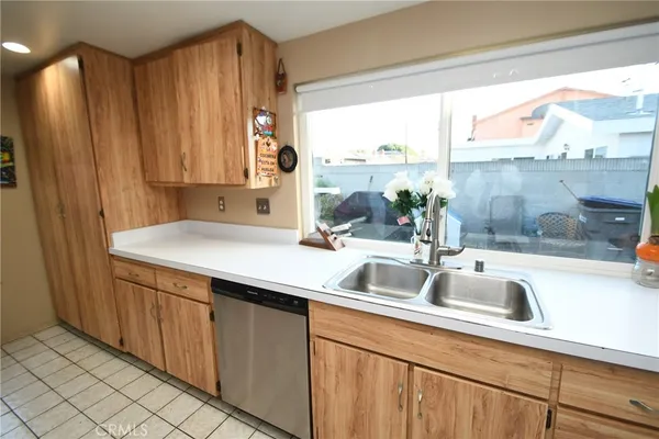 $848,900 | 20002 Tajauta Avenue, Carson, CA 90746