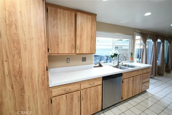 $848,900 | 20002 Tajauta Avenue, Carson, CA 90746