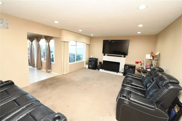 $848,900 | 20002 Tajauta Avenue, Carson, CA 90746