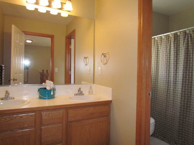 24233 Desmet Road Liberty Lake, WA 99019 - Photo 8 of 9 Gallery Image 8