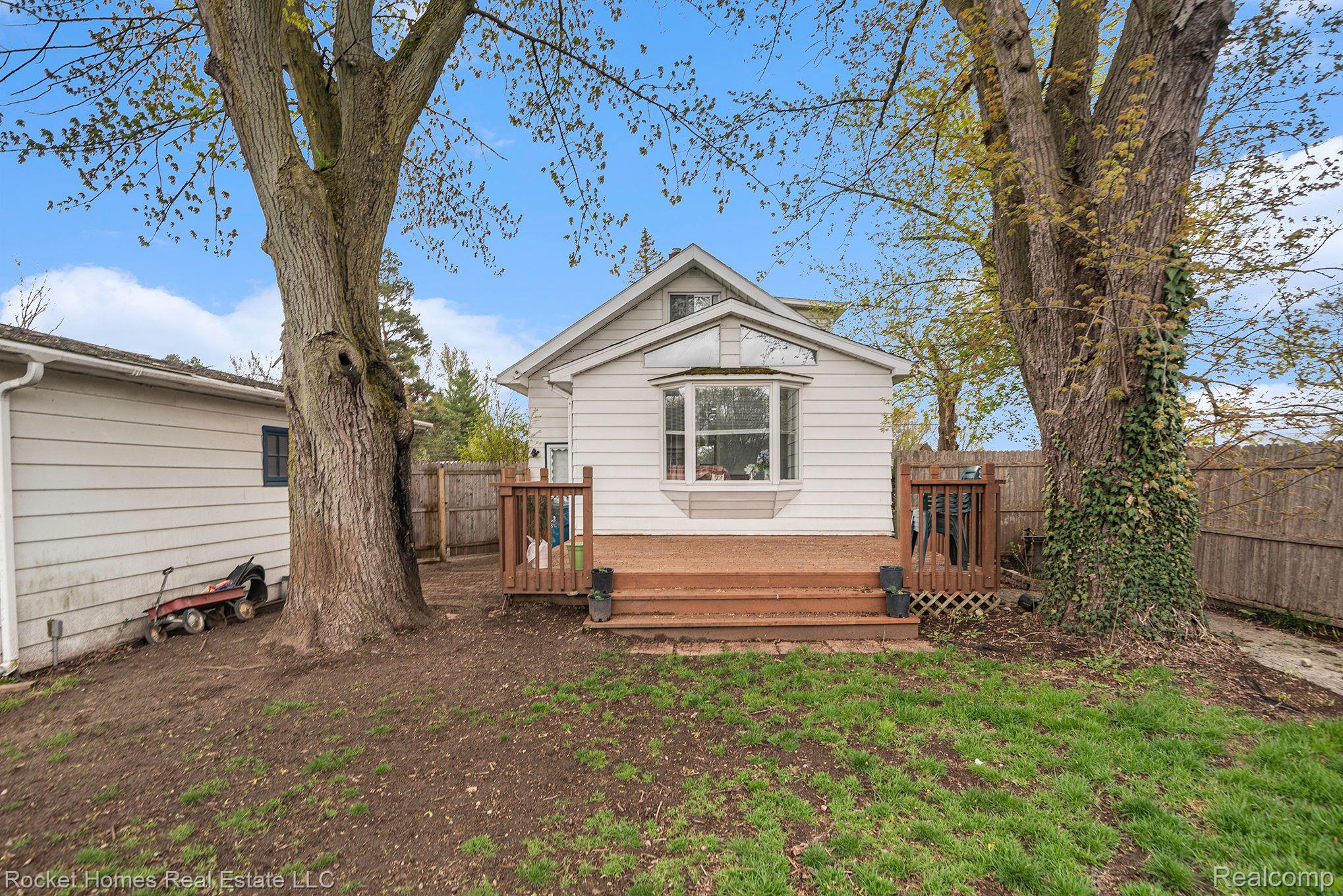 10124 West Frances Road Flushing, MI 48433 - Photo 20 of 27 Gallery Image 20