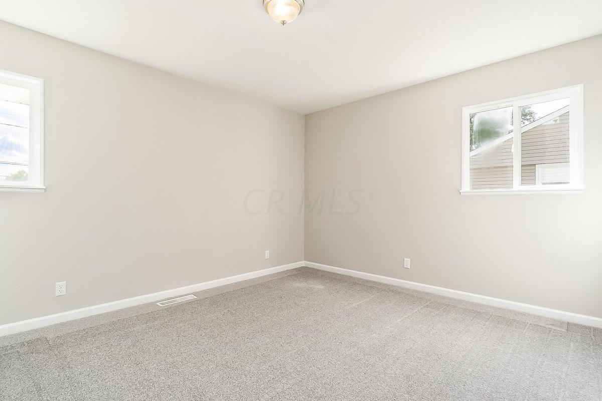 2889 Briggs Road Columbus, OH 43204 - Photo 30 of 38 Gallery Image 30
