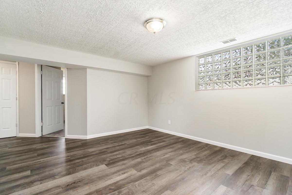 2889 Briggs Road Columbus, OH 43204 - Photo 37 of 38 Gallery Image 37