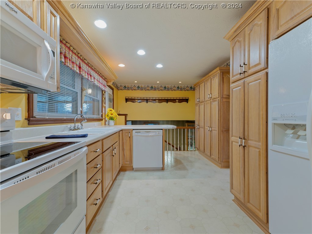 2102 Mount Vernon Road Hurricane, WV 25526 - Photo 24 of 44 Gallery Image 24