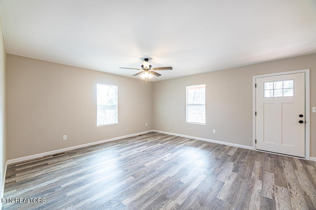 117 Jonathan Lane Oak Ridge, TN 37830 - Photo 27 of 27 26