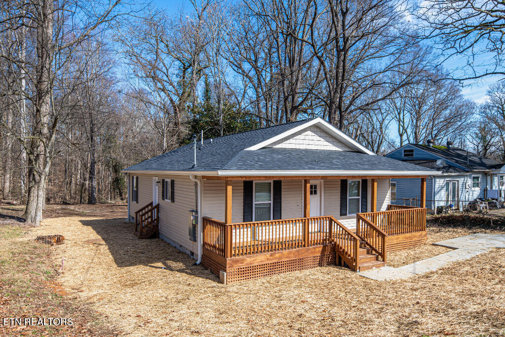 117 Jonathan Lane Oak Ridge, TN 37830 - Photo 3 of 27 02