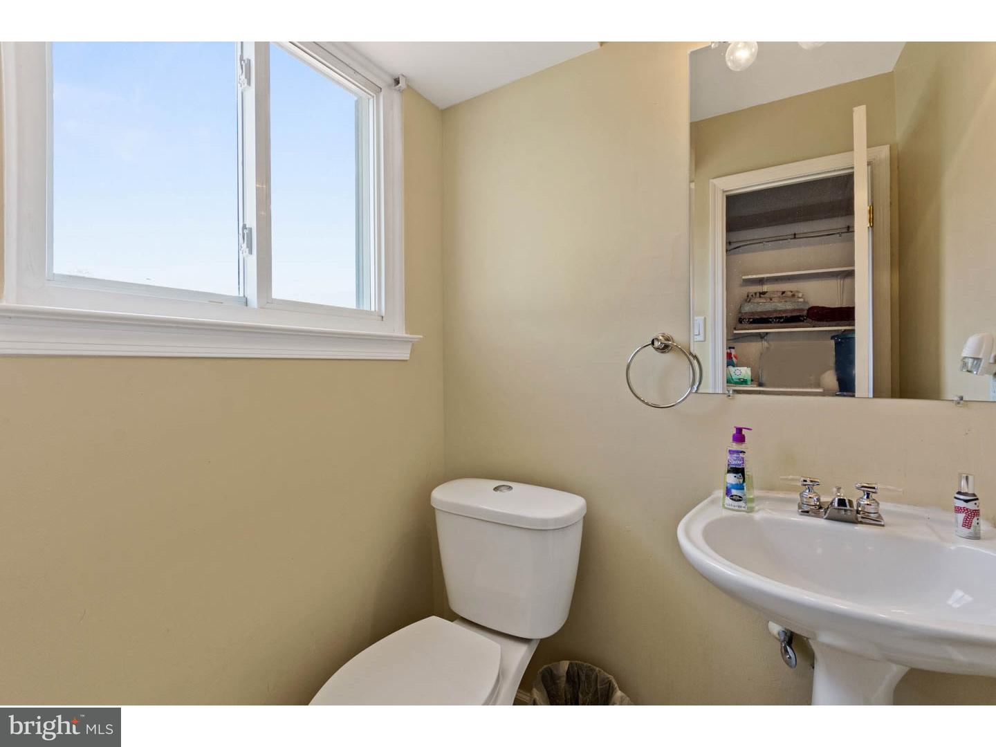 34 Hartford Road Sewell, NJ 08080 - Photo 20 of 25