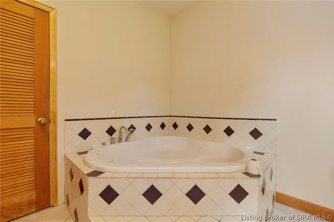 2445 Henriott Road Georgetown, IN 47122 - Photo 40 of 70