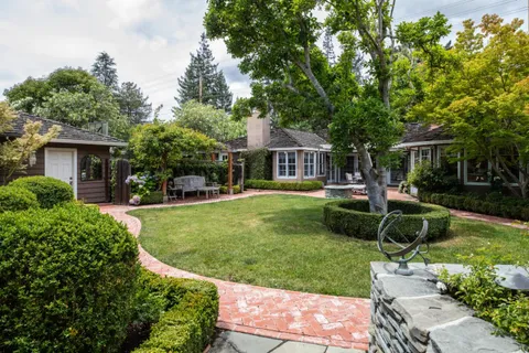 $5,295,000 | 1445 Valparaiso Avenue, Menlo Park, CA 94025