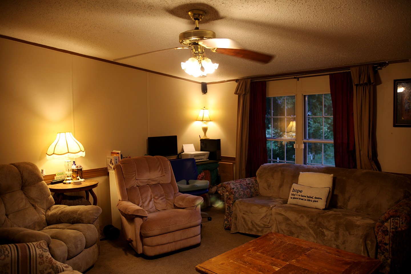 210 Maple Street Adams, TN 37010 - Photo 16 of 35 a living room with furniture and a chandelier