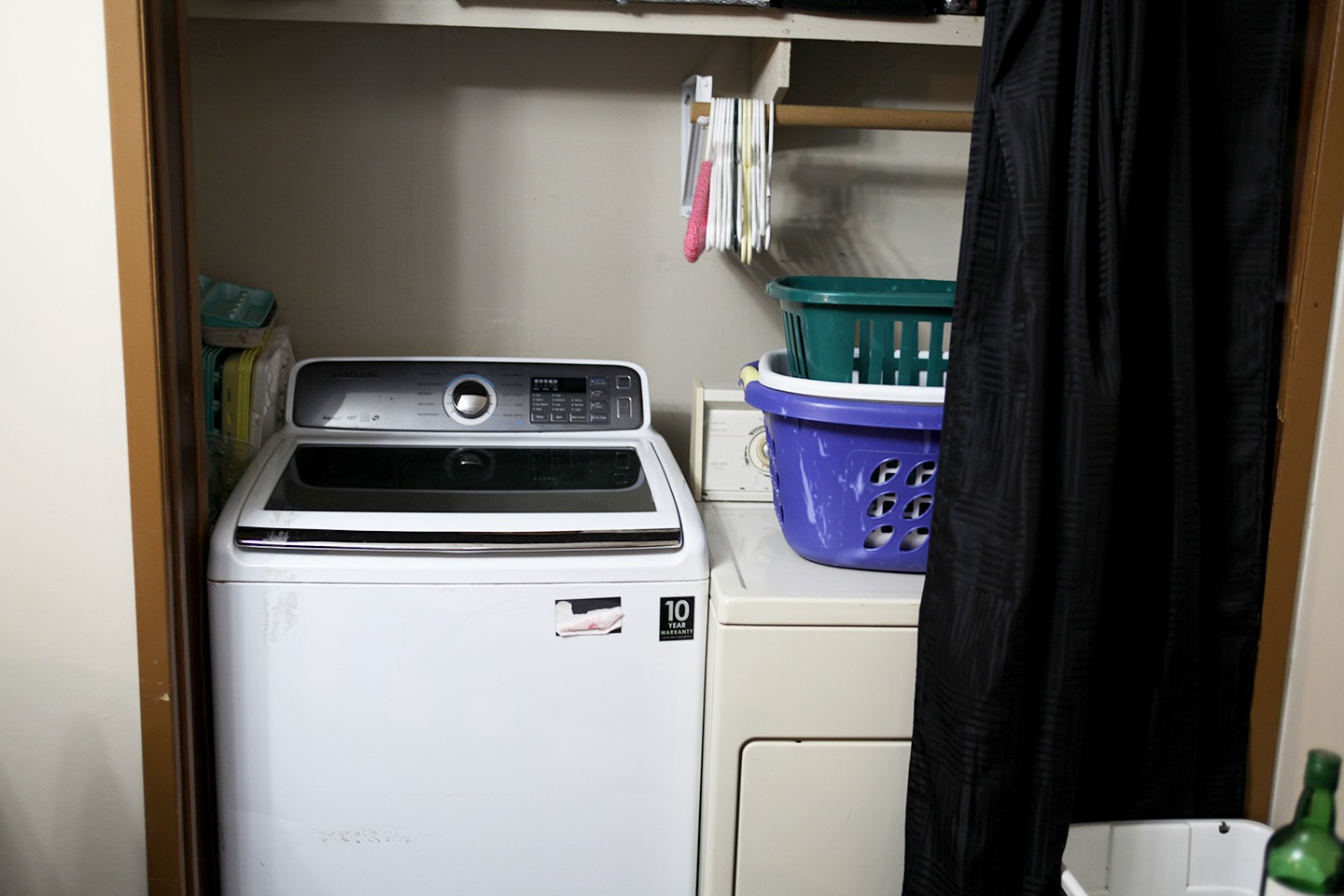 210 Maple Street Adams, TN 37010 - Photo 10 of 35 a utility room with dryer and washer