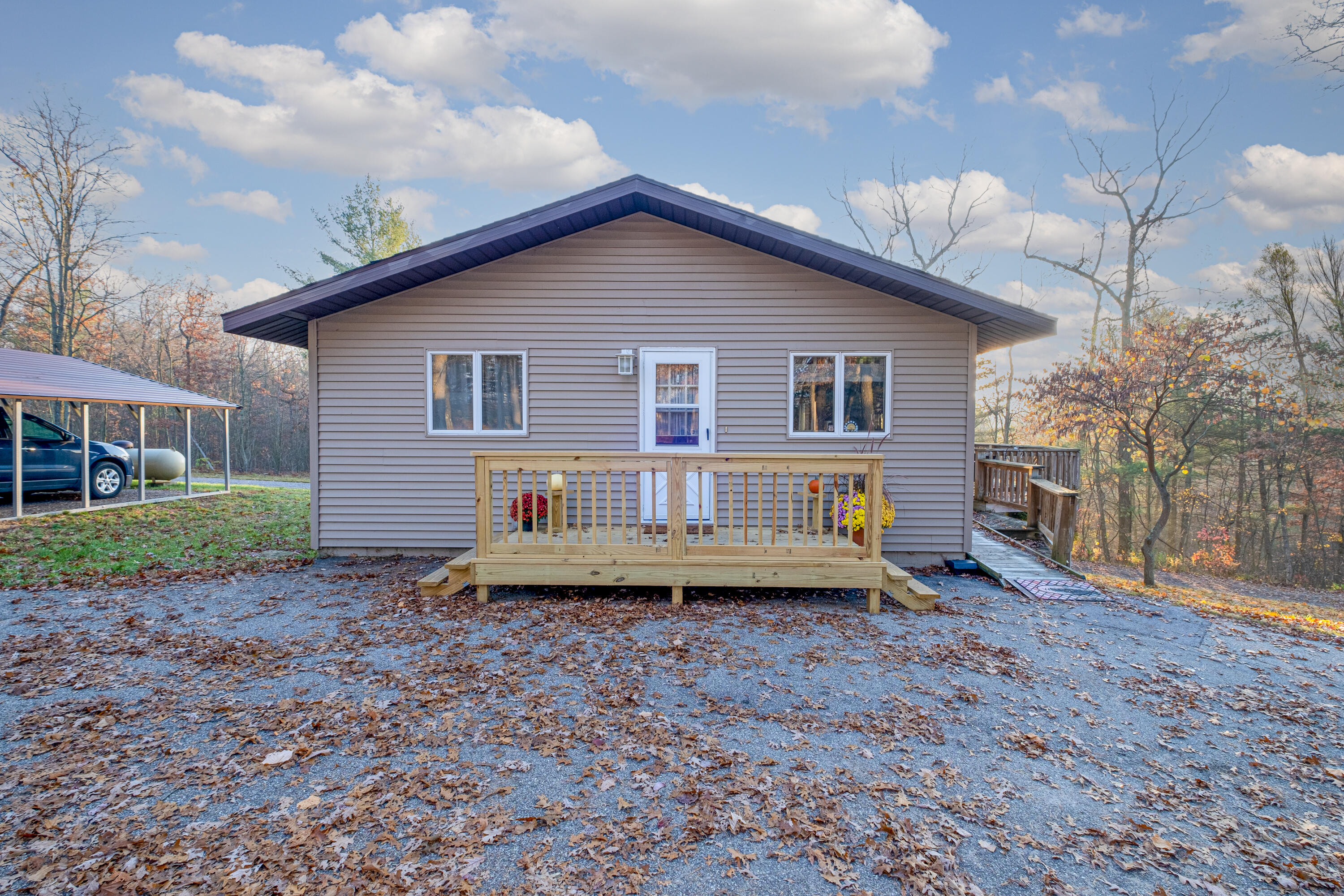 6470 South Centerline Road Newaygo, MI 49337 - Photo 4 of 34 DSCF6068-Edit