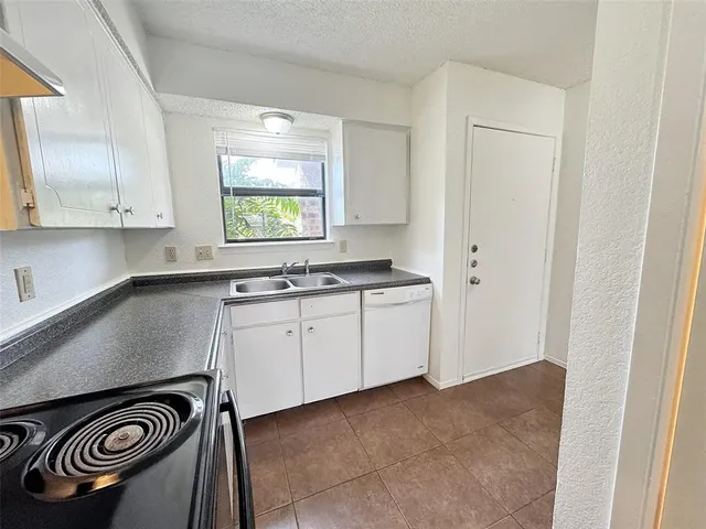$1,350 | 1024 Southmoor Drive, Unit 1026, Arlington, TX 76010