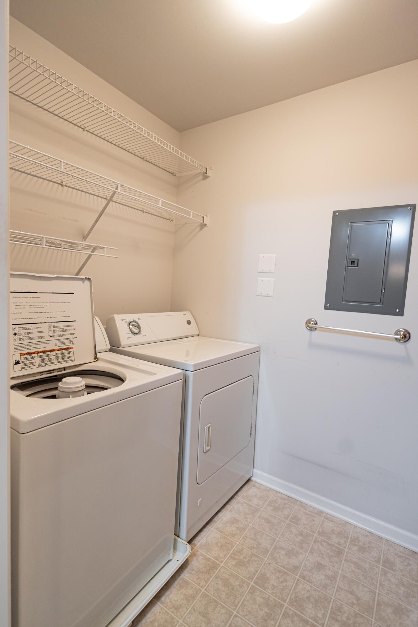 1608 White Oak Circle, Unit 2A Munster, IN 46321 - Photo 13 of 37