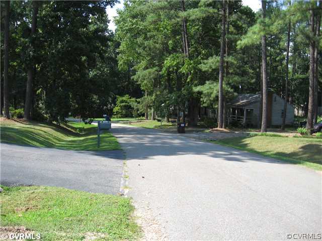 4810 Wilconna Road Chesterfield, VA 23832 - Photo 11 of 11 a view of a basketball court